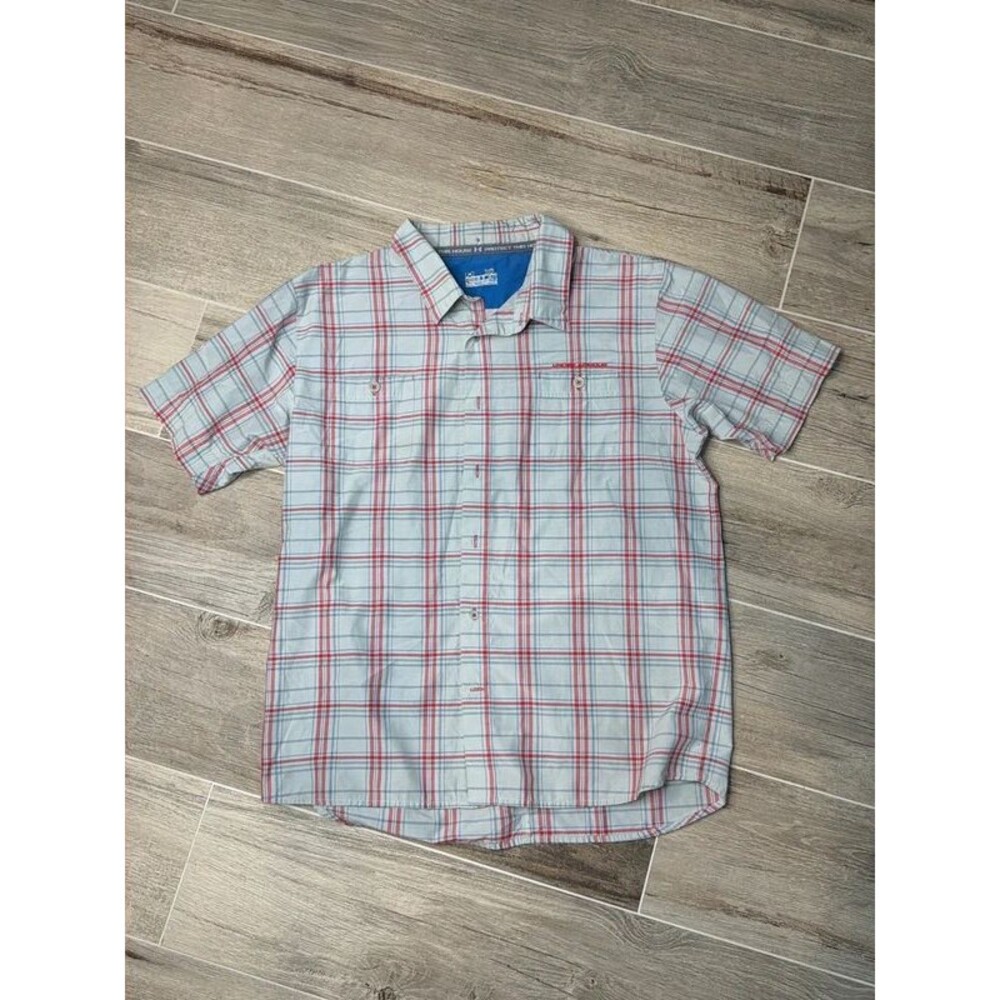 Under Armour Men's extra large HeatGear Short Sleeve Plaid Button-Up Shirt